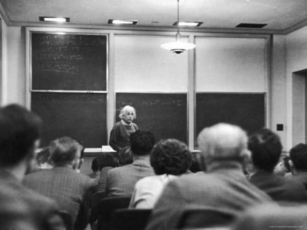 Unlocking the Albert Einstein College of Medicine Probation